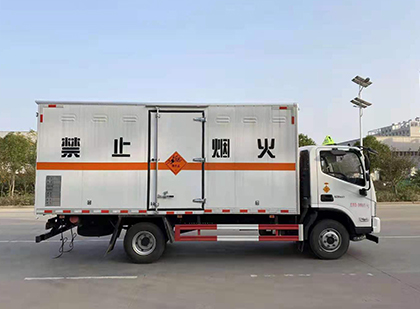 淮滨爆破器材运输车